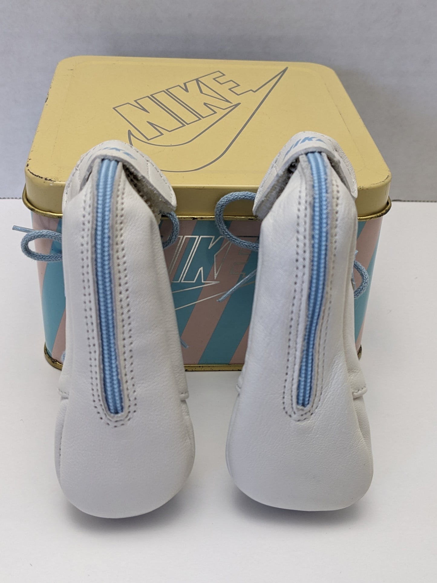 RARE 1984 Nike Michael Jordan Carolina Blue Sweet Dreams Baby Shoe Size 0