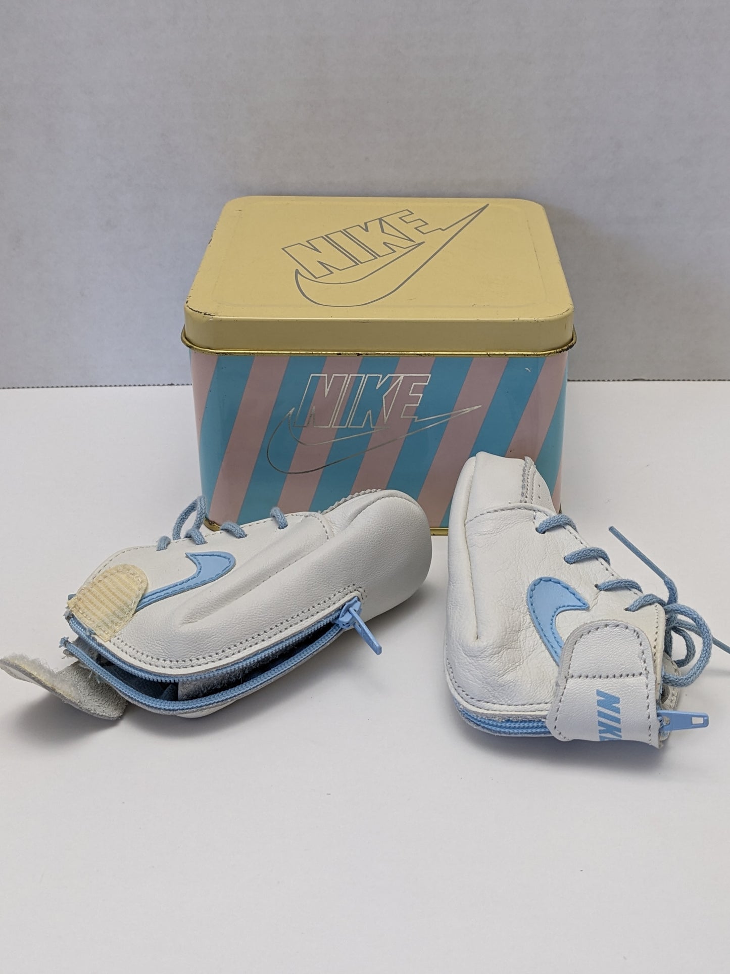 RARE 1984 Nike Michael Jordan Carolina Blue Sweet Dreams Baby Shoe Size 0