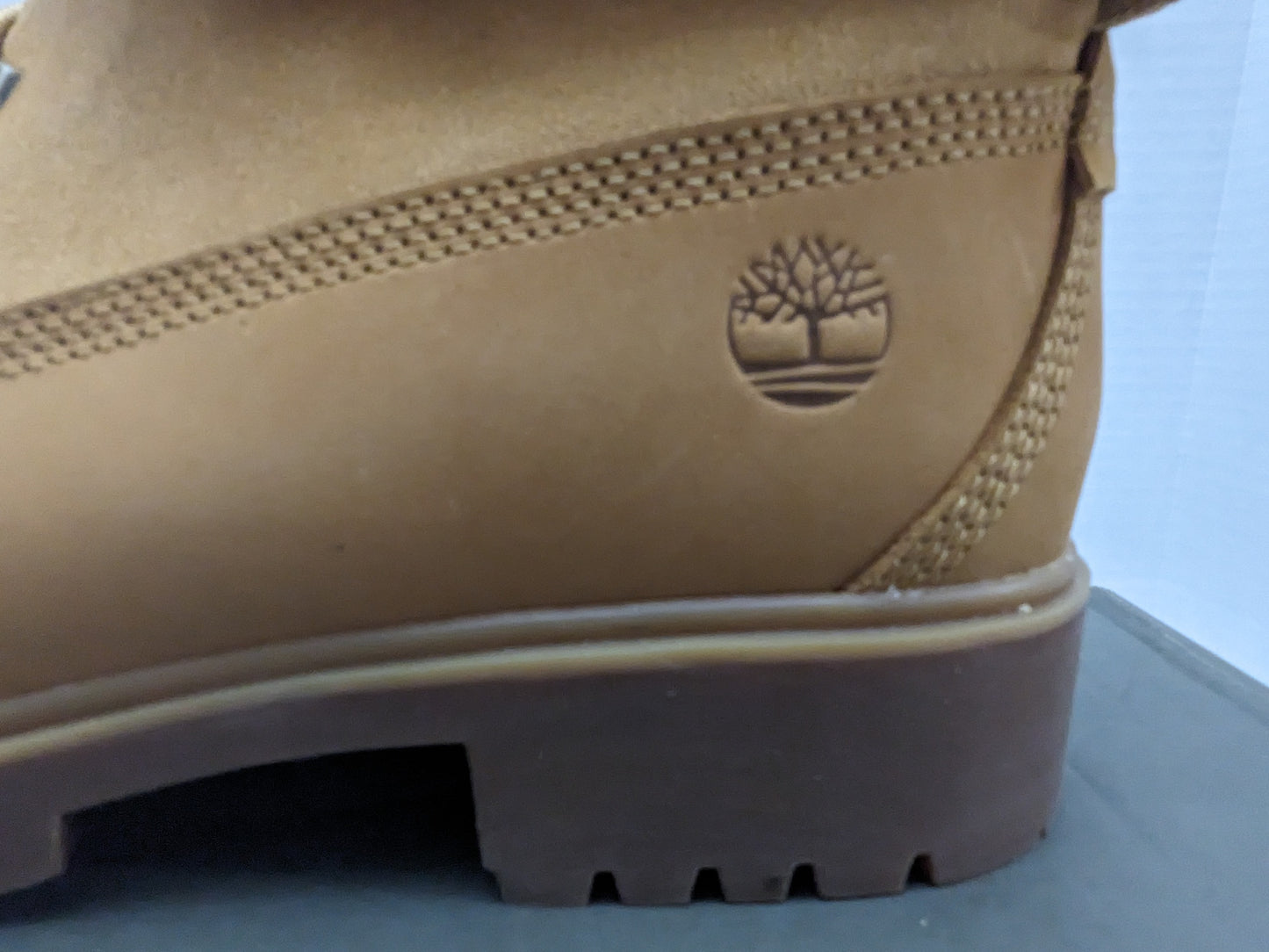 Timberland Women's Size 10 Brand New